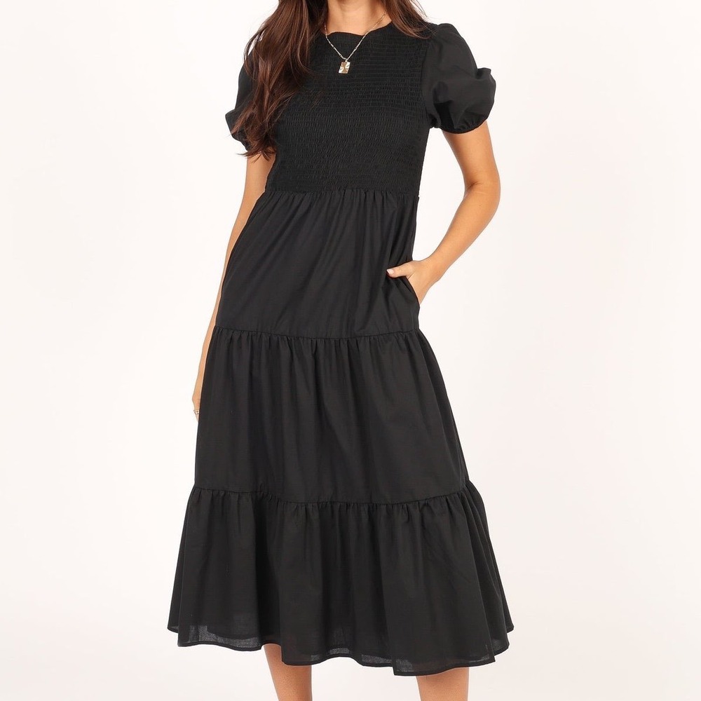 Petal+Pup Naura Shirred Tiered Midi Dress US 4 Black Smocked Puff Sleeve Pockets